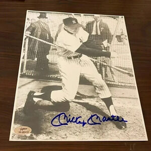 Mickey mantle autographed photo
